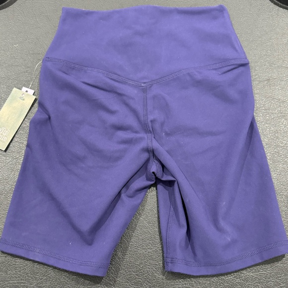 NWT Wild Fable Purple ButterBliss Biker Shorts in Size Medium - Picture 2 of 5